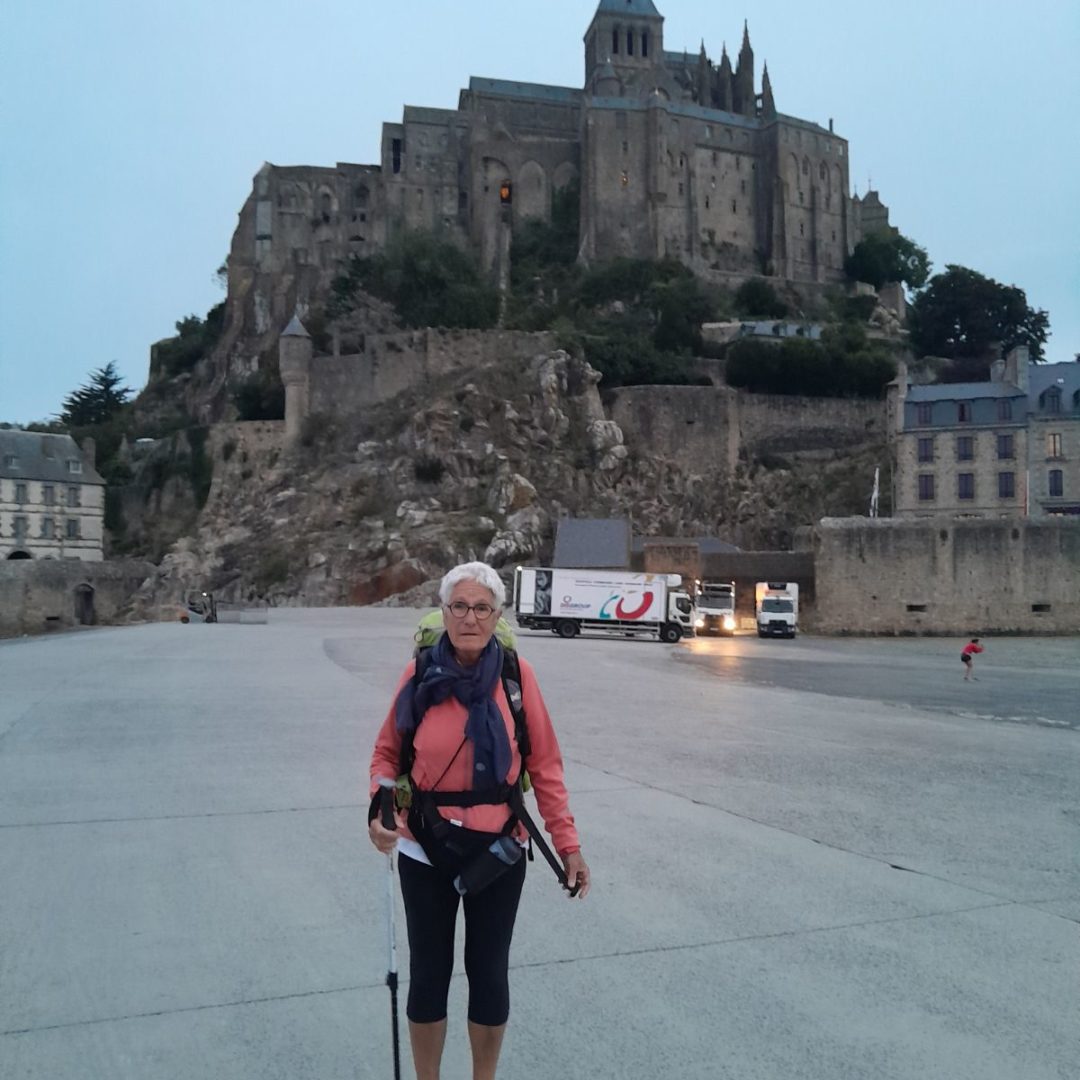 La Marche de Anne de Angers au Mont Saint-Michel AR